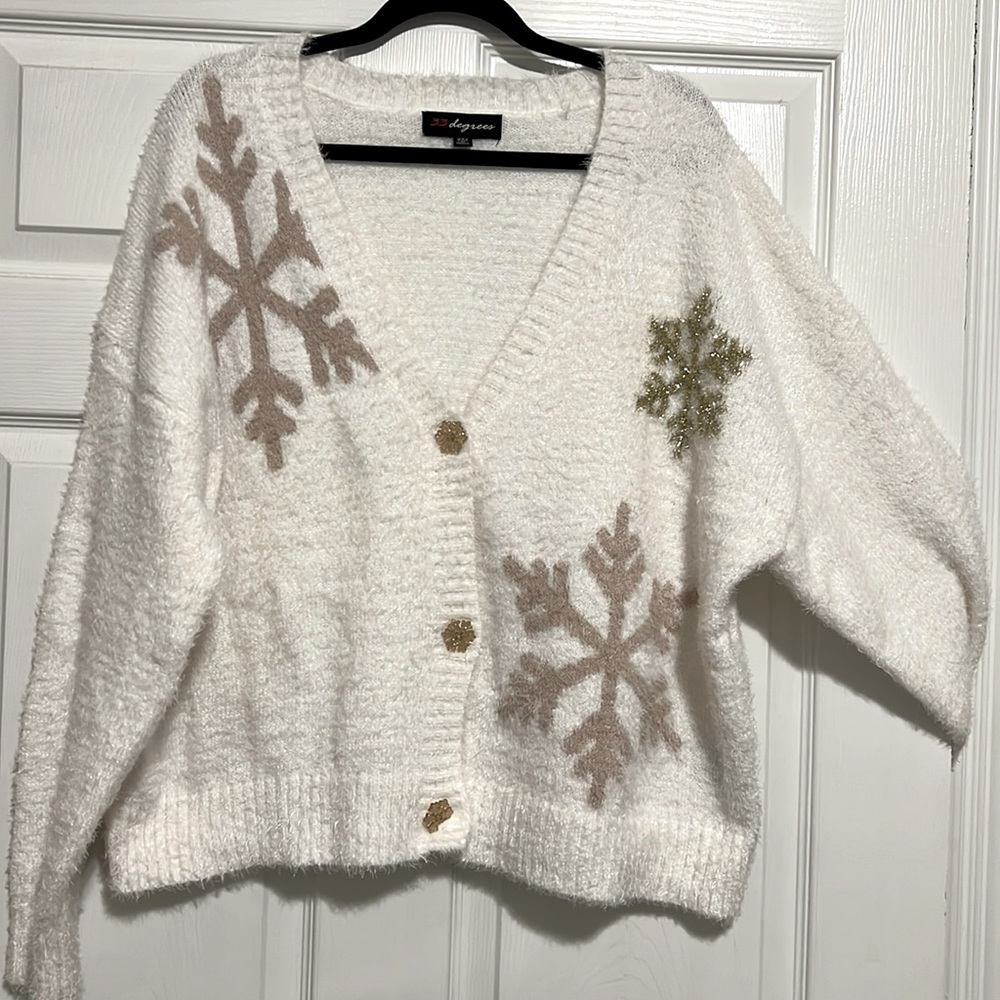 Woman’s Target Christmas cardigan. XXL. New: worn once